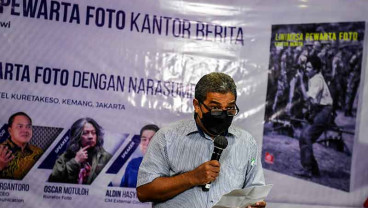 Audy Mirza Alwi Luncurkan Buku Linimasa Pewarta Foto Kantor Berita