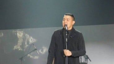 Pecah Rekor! 'Hati-hati di Jalan' Tulus Jadi Lagu Indonesia Pertama yang Masuk Top 50 Global Spotify