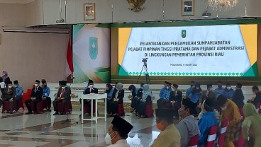 Gubernur Riau Lantik 10 Pejabat Eselon II, Ini Daftar Namanya