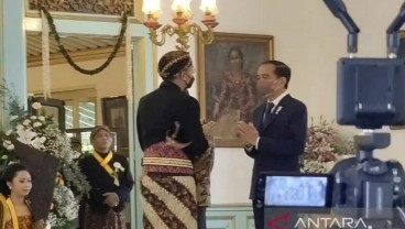 Presiden Menghadiri Pengukuhan KGPAA Mangkunegara X