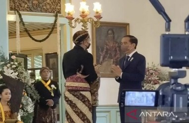 Presiden Menghadiri Pengukuhan KGPAA Mangkunegara X