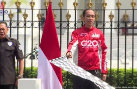 Detik-Detik Jokowi Lepas Iring-iringan Pembalap MotoGP dari Istana Negara