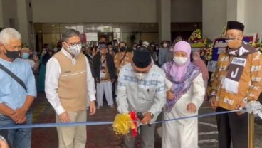 Sempat Tertahan Pandemi, Jaswita Jabar Mulai Berangkatkan Jemaah Umrah Perdana