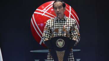 IHSG Capai Rekor Penutupan Tertinggi 6.992, Investor Asing Borong Saham Rp2 T, Marcap Tembus Rp8.800 T