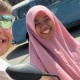 Momen Kocak Pembalap Barry Baltus Dibonceng Wanita Keliling Lombok