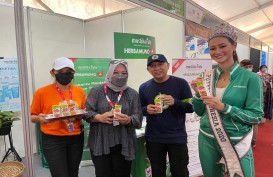 Puteri Indonesia Ayuma Maulida Puteri Perkenalkan Jamu Modern di Mandalika