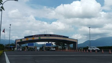 Arus Kendaraan di Tol Pandaan Malang Meningkat