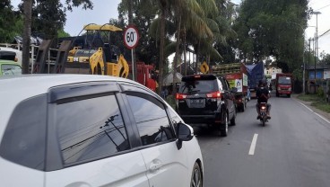 Arus Balik MotoGP, Antrean Kendaraan di Pelabuhan Lembar Mengular