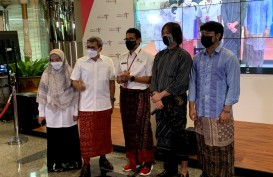 Pakai Kain Motif Berbahan Rayon APR, Sandiaga Dukung Anak Muda Gerakkan #IndonesiaBerkain