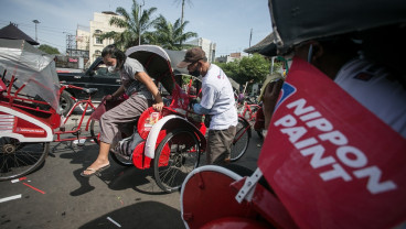 Daya Tarik Becak Kayuh di Pasar Gede Solo