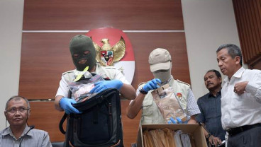 KPK Cecar Eks Wakil Ketua BPK Bahrullah Akbar Terkait Kasus DID Tabanan