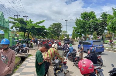 Solar Langka, Pebisnis Logistik Enggan Operasikan Angkutannya