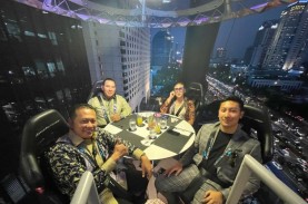 Mewah! Tommy Soeharto dan Putranya Makan Malam di…