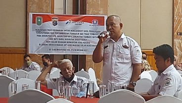 Akibat Solar di Riau Langka, Penumpang Bus Menangis dan Telantar Tengah Malam Sampai Pagi