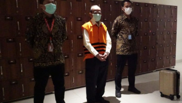 Mantan Gubenur Riau Annas Maamun Ditahan KPK