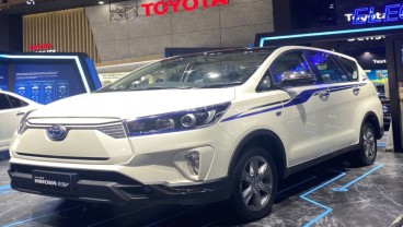 Perdana, Toyota Pamerkan Innova BEV di IIMS 2022