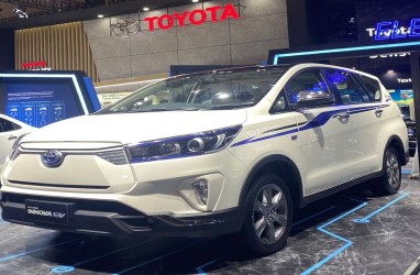 Perdana, Toyota Pamerkan Innova BEV di IIMS 2022