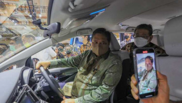 Toyota Perkenalkan Kijang Innova Elektrik