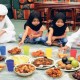 Simak 7 Tips Melatih Anak Berpuasa di Bulan Ramadan