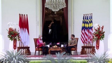 Jokowi Bertemu PM Malaysia Ismail Sabri di Istana Merdeka