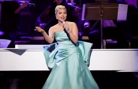 Lady Gaga Tampilkan Tribut untuk Tony Bennett di Panggung Grammy Awards 2022