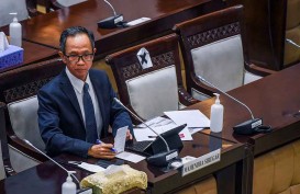 Kasak-Kusuk Calon ADK OJK, Beredar Paket Komisioner dari Senayan