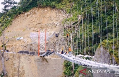 Jembatan Gantung Gladak Perak Lumajang Rampung Sebelum Lebaran 2022