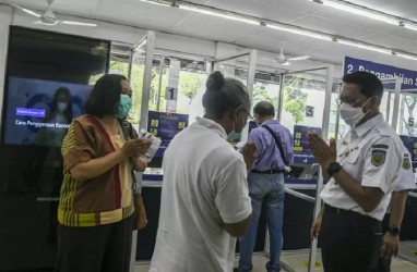 Antisipasi Demonstrasi Mahasiswa, KAI Alihkan 7 Keberangkatan KA dari Gambir di Jatinegara