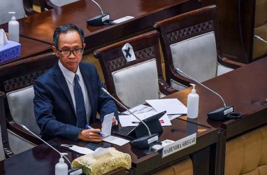 Ogi Prastomiyono Calon DK OJK Paling Tajir, Mirza Adityaswara Nomor 2