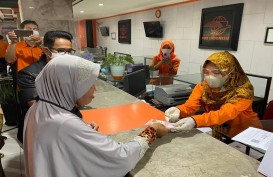 PT Pos Indonesia Mulai Salurkan BLT Minyak Goreng dan Sembako Kepada Warga Balikpapan