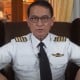 Viral Tangis Kapten Hanafi, Akhir dari Pengabdian Pilot Selama 42 Tahun