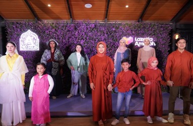 15 Desainer Tampilkan Koleksi di Lazada Amanah Ramadan Fashion Show