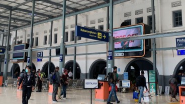 Cek Harga Tiket Mudik Lebaran ke Berbagai Daerah dengan Pesawat, Bus, dan KA