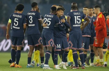 PSG Juara Liga Prancis, Suporter Malah Enggan Merayakan