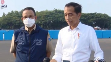 Jokowi Didampingi Anies Tinjau Proyek Sirkuit Formula E Jakarta