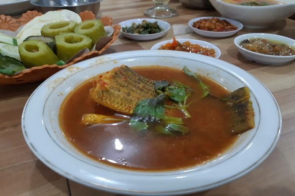 Pindang ikan Palembang, salah satu kuliner Palembang yang terkenal selain pempek./Bisnis-Tim Jelajah Infrastruktur Sumatra 2019