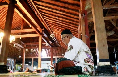 Suasana Iktikaf di Masjid Tertua Yogyakarta