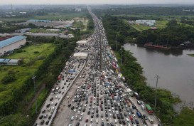Kemenhub Klaim Kemacetan di Tol Jakarta-Cikampek Sudah Terurai