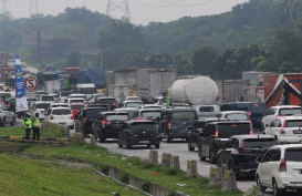 One Way Ditutup, Tol Jakarta-Cikampek Dapat Dilintasi Normal