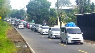 H-1 Lebaran, Kendaraan Mengular dari Nagreg hingga Malangbong