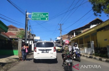 Jalan Menuju Kawasan Wisata di Garut Layak Dilintasi Kendaraan