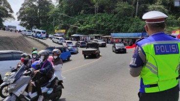 Hari Kedua Lebaran, Polres Cianjur Berlakukan Sistem Satu Arah Menuju Bogor