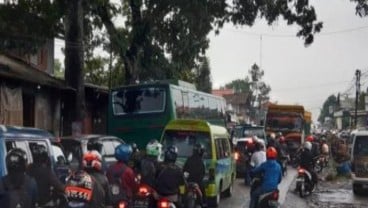 H+2 Lebaran Lalin Bogor Padat, Masyarakat Geruduk Tempat Wisata