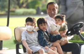 Momen Jokowi Libur Lebaran Bersama 3 Cucunya di Yogyakarta