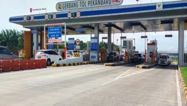 Arah Keluar Gerbang Tol Pekanbaru Padat, Hutama Karya Terapkan Buka Tutup Jalan