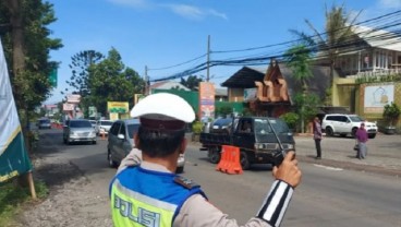 Hari Ini, Polisi Berlakukan 17 Kali One Way di Lembang