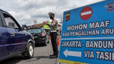 Jika Macet Tak Terurai, One Way Lanjut Hingga GT Semanggi