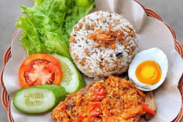 Nasi tutug oncom khas Bandung/Instagram