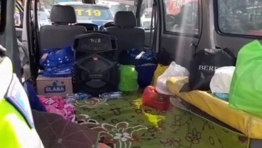 Dua Ambulans Ditangkap Akibat Terobos One Way di Puncak Sambil Bawa Wisatawan