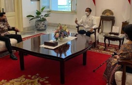 Jokowi Jenguk Mantan Kepala BIN Hendropriyono
